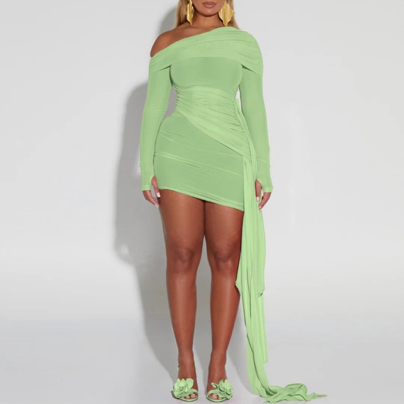 BBX Brand Verella Dress - Picture 1 of 3